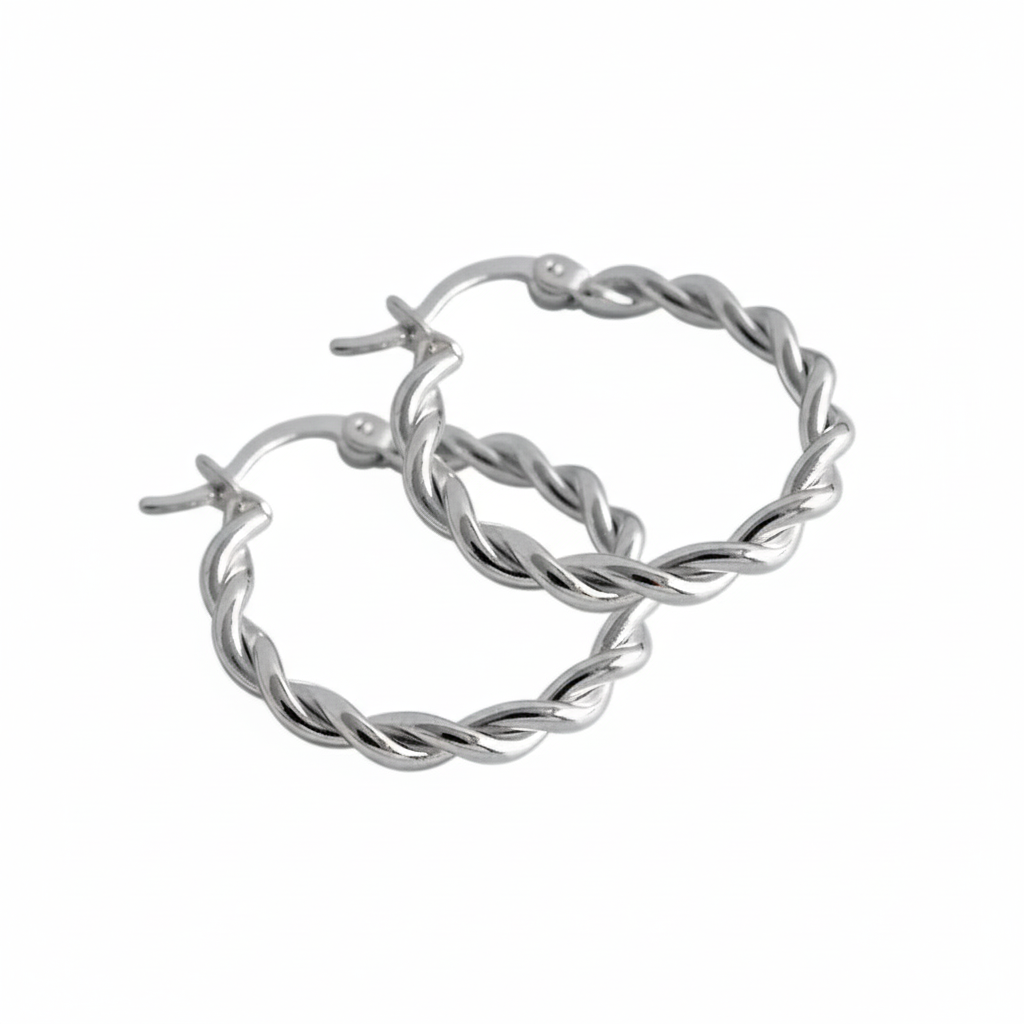 3. Handgjorda silverörhängen | Loop & Twist