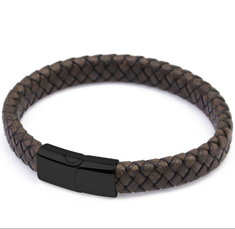 Rustik balans – läderarmband med magnetlås i stål