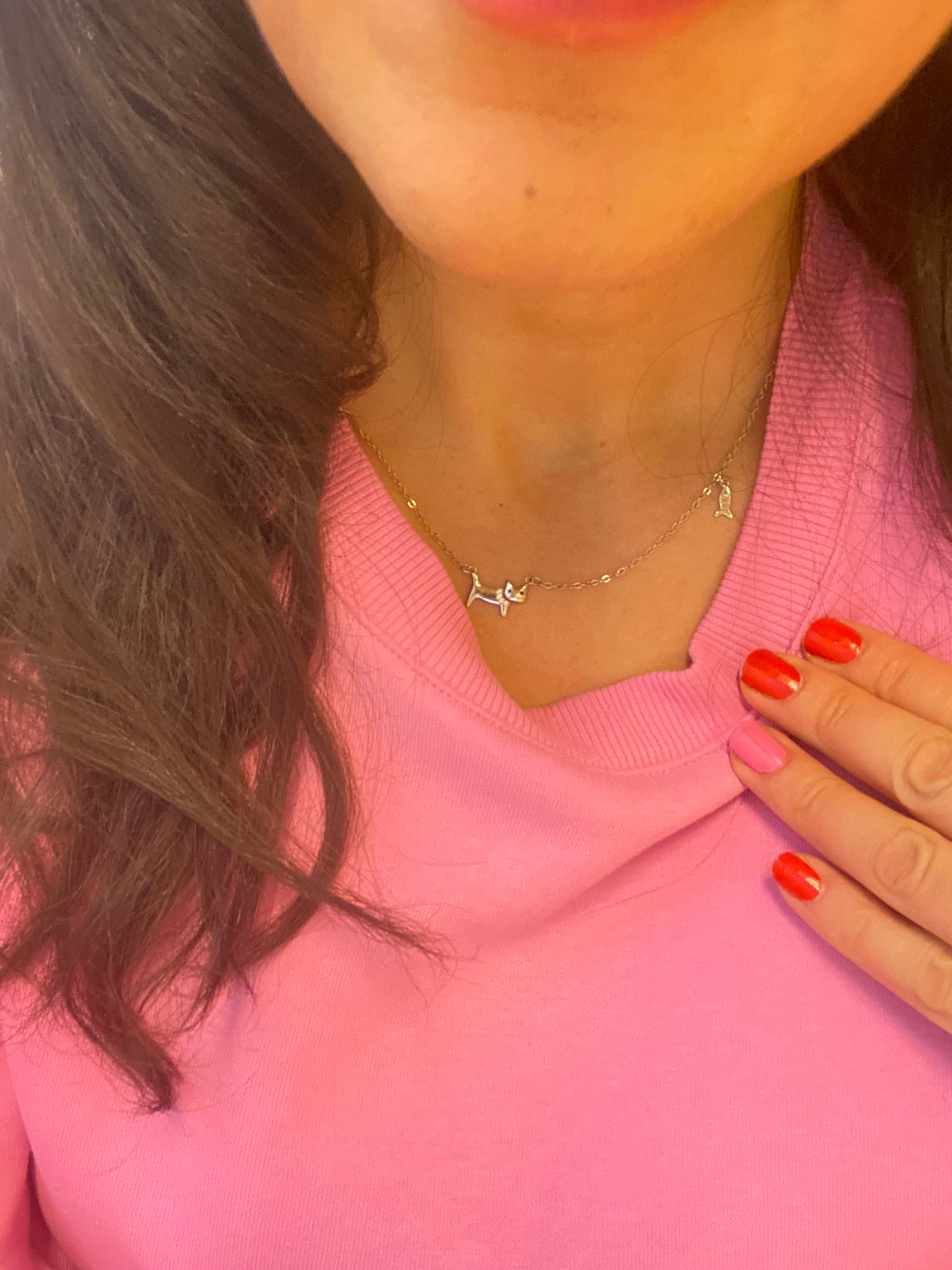 Halsband i silver | Charmig katt