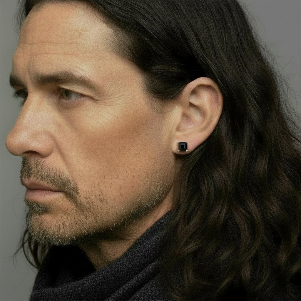 1 carats stilfull elegans och mystisk glans med dessa svarta stiftörhängen!