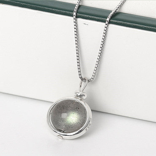 Jordens skatter - klotformat halsband med din personliga månadssten