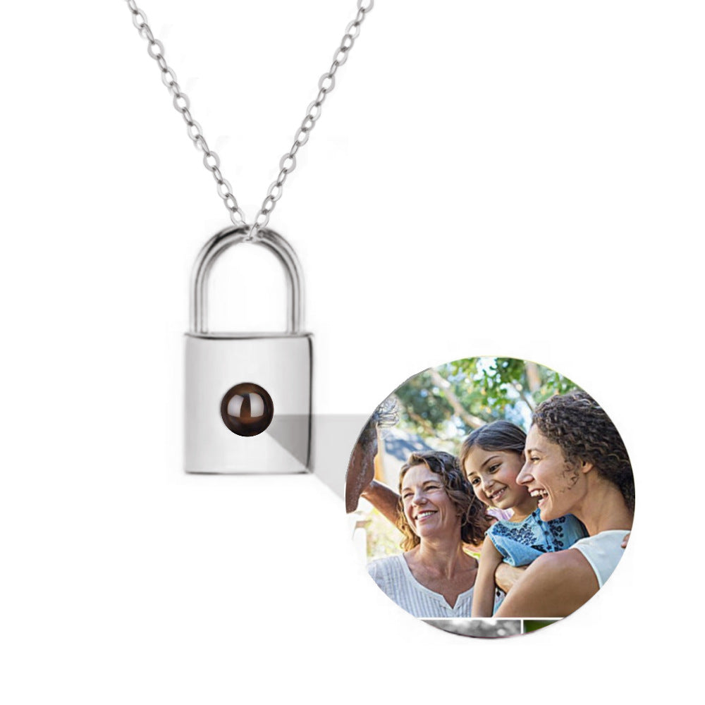 5. Halsband | Kärlekslås med bild
