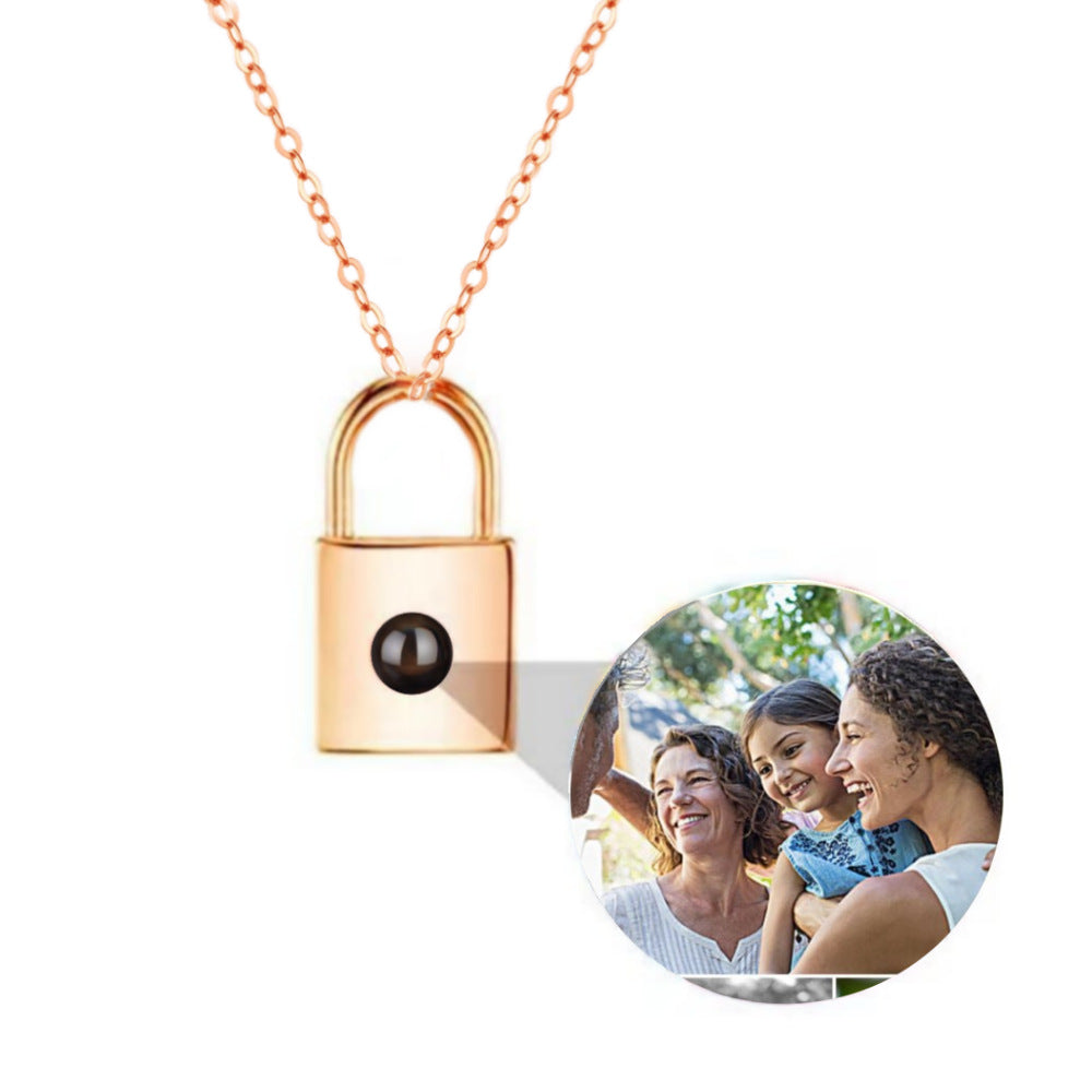 5. Halsband | Kärlekslås med bild