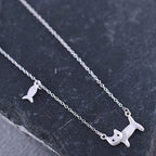 Halsband i silver | Charmig katt